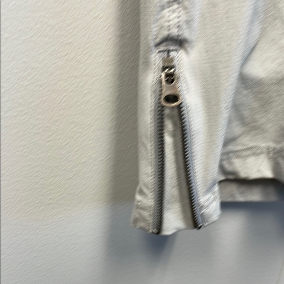 Athleta Women's Jenner Light Gray Skort Sz 2 Nylon stretch side zip - Picture 5 of 10